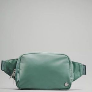 NWT Lululemon Everywhere Belt Bag LARGE Tidewater Teal New